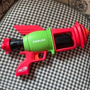 Nerf Roblox Blaster in Red and Green